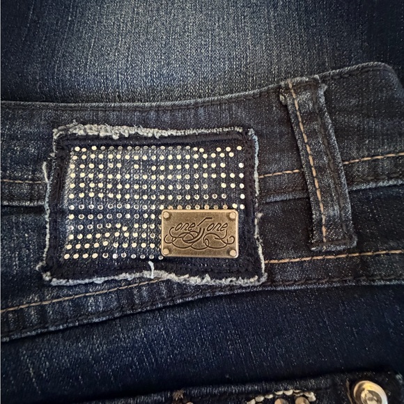 One Zone Chic Embellished Jeans Size 8 - Picture 13 of 16
